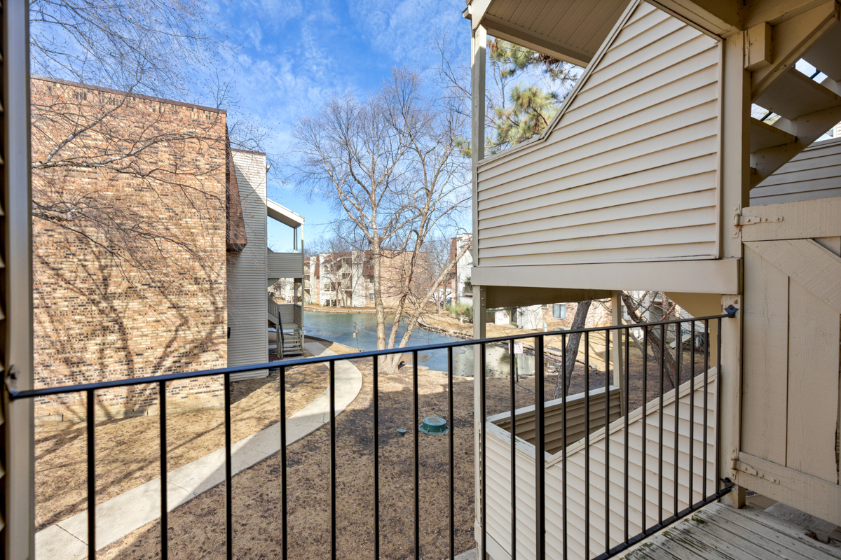 200 S Waters Edge Drive Unit: 201