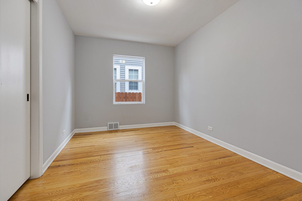 205 S 10th Avenue