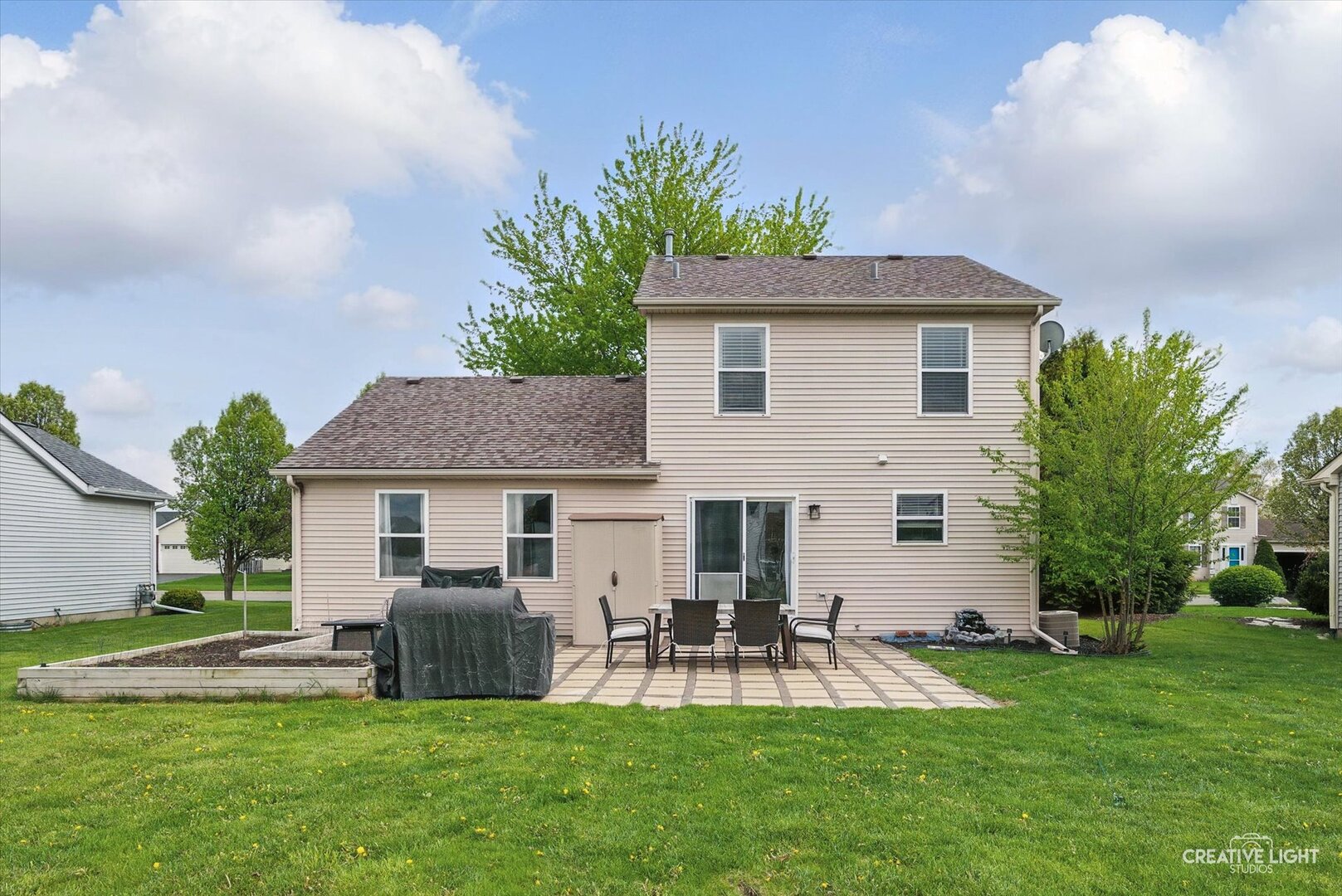 51 W Prairiefield Avenue