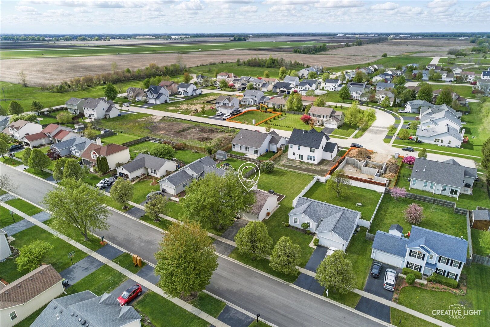 51 W Prairiefield Avenue