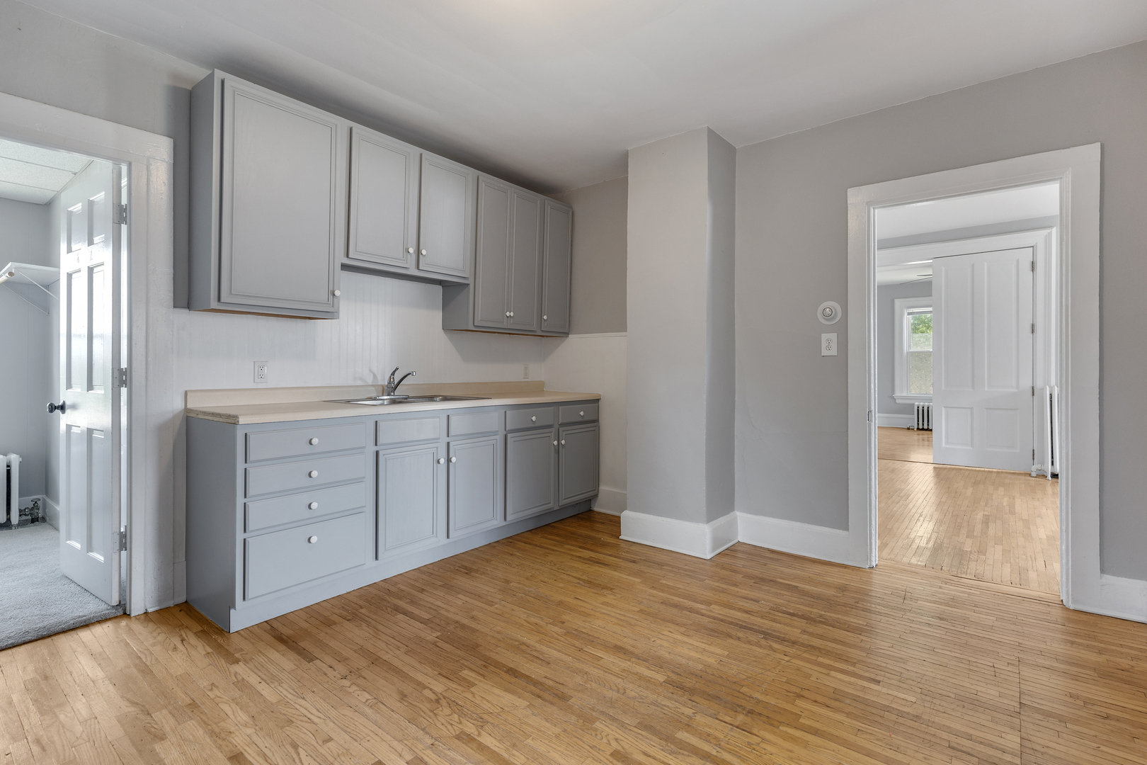 19025 E County Line Road Unit: 1