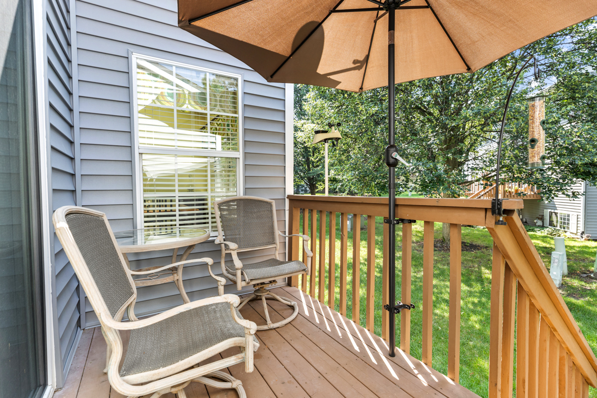 1352 Arlington Court