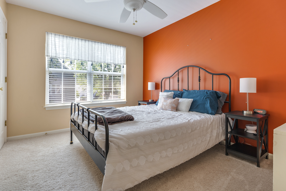 1352 Arlington Court