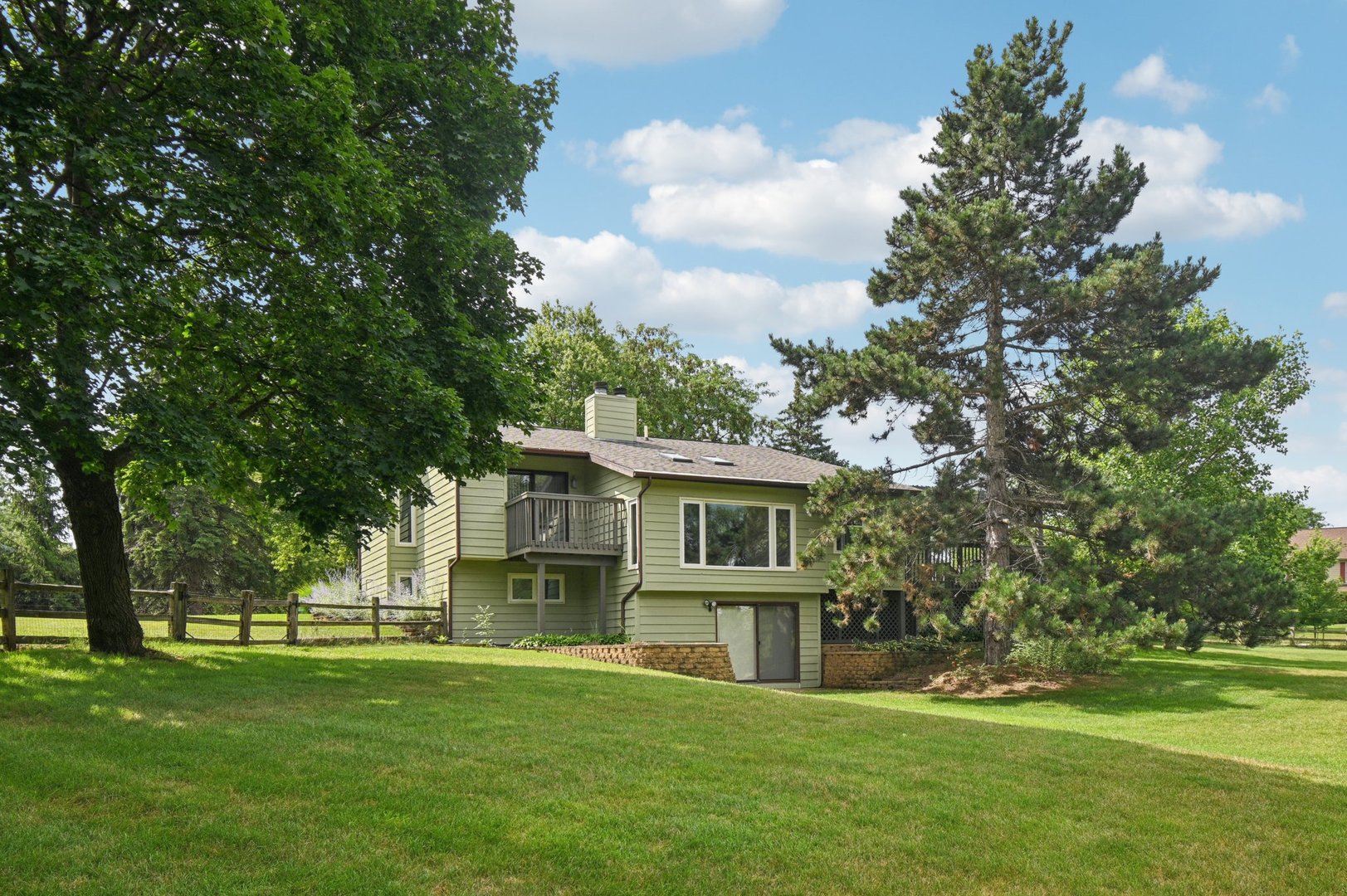 38W608 Sunvale Drive