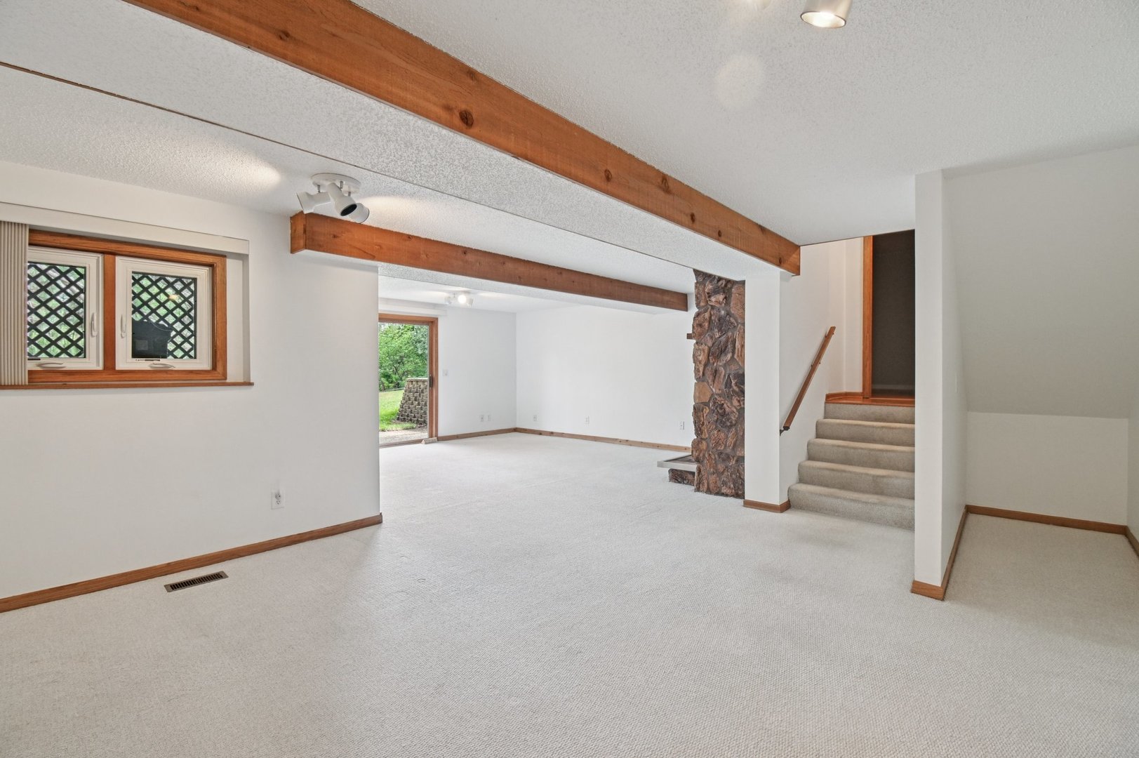 38W608 Sunvale Drive