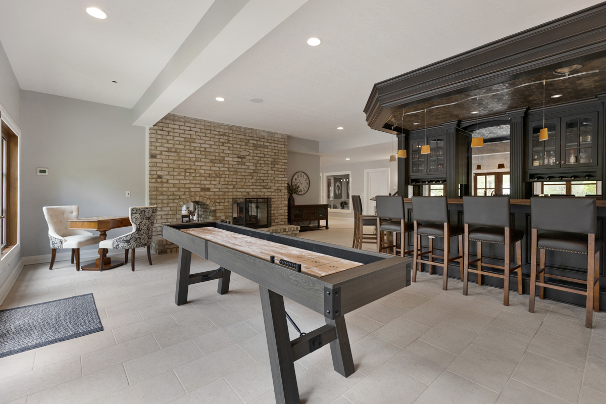 1010 Glenbriar Court
