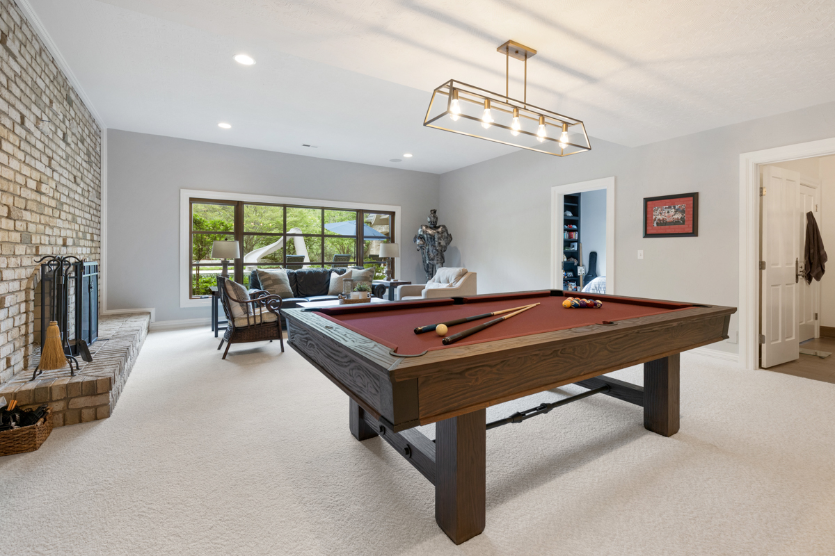 1010 Glenbriar Court