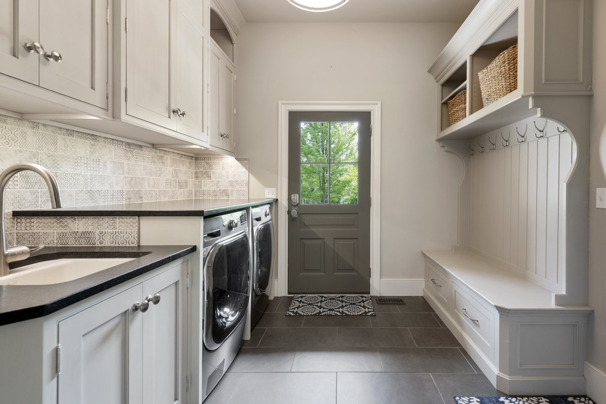 1010 Glenbriar Court