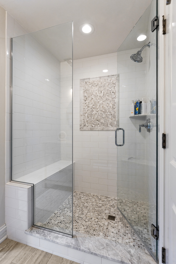 1010 Glenbriar Court
