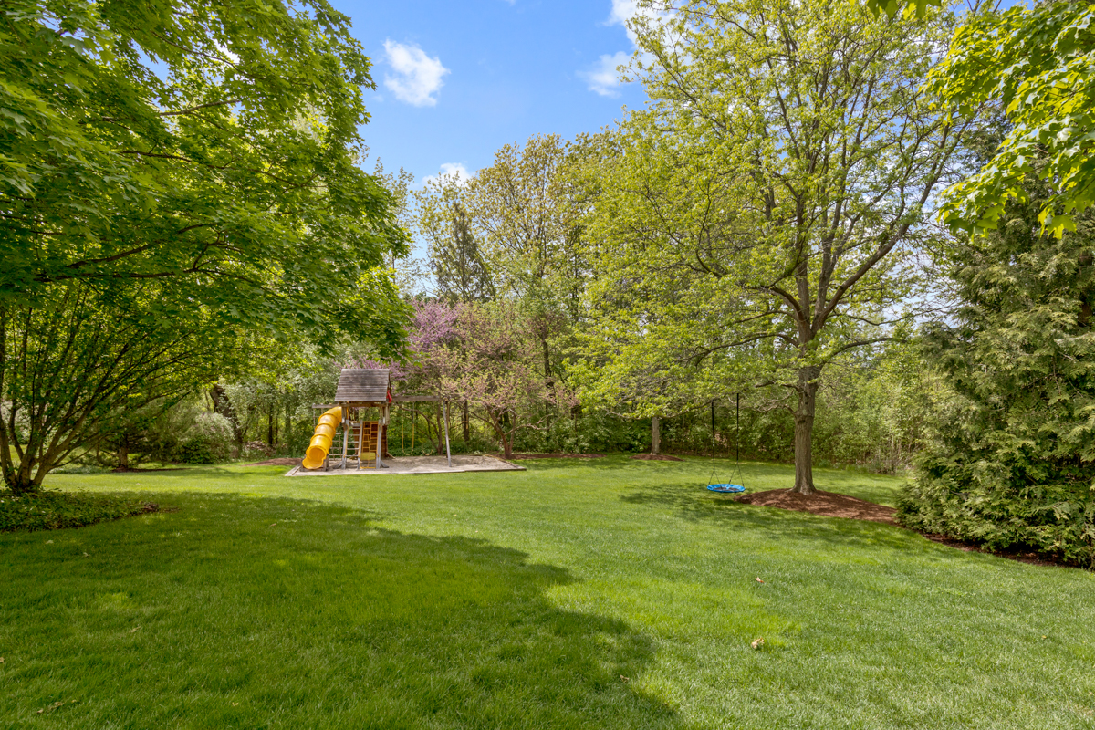 1010 Glenbriar Court