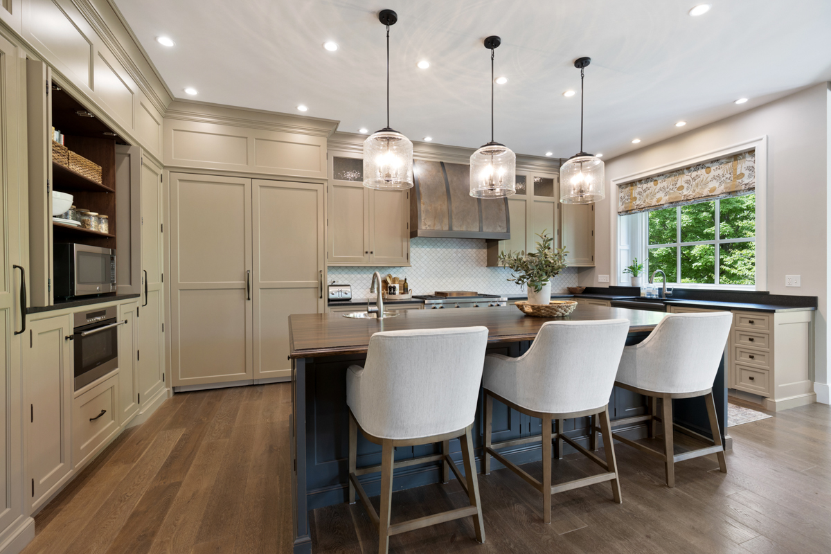 1010 Glenbriar Court