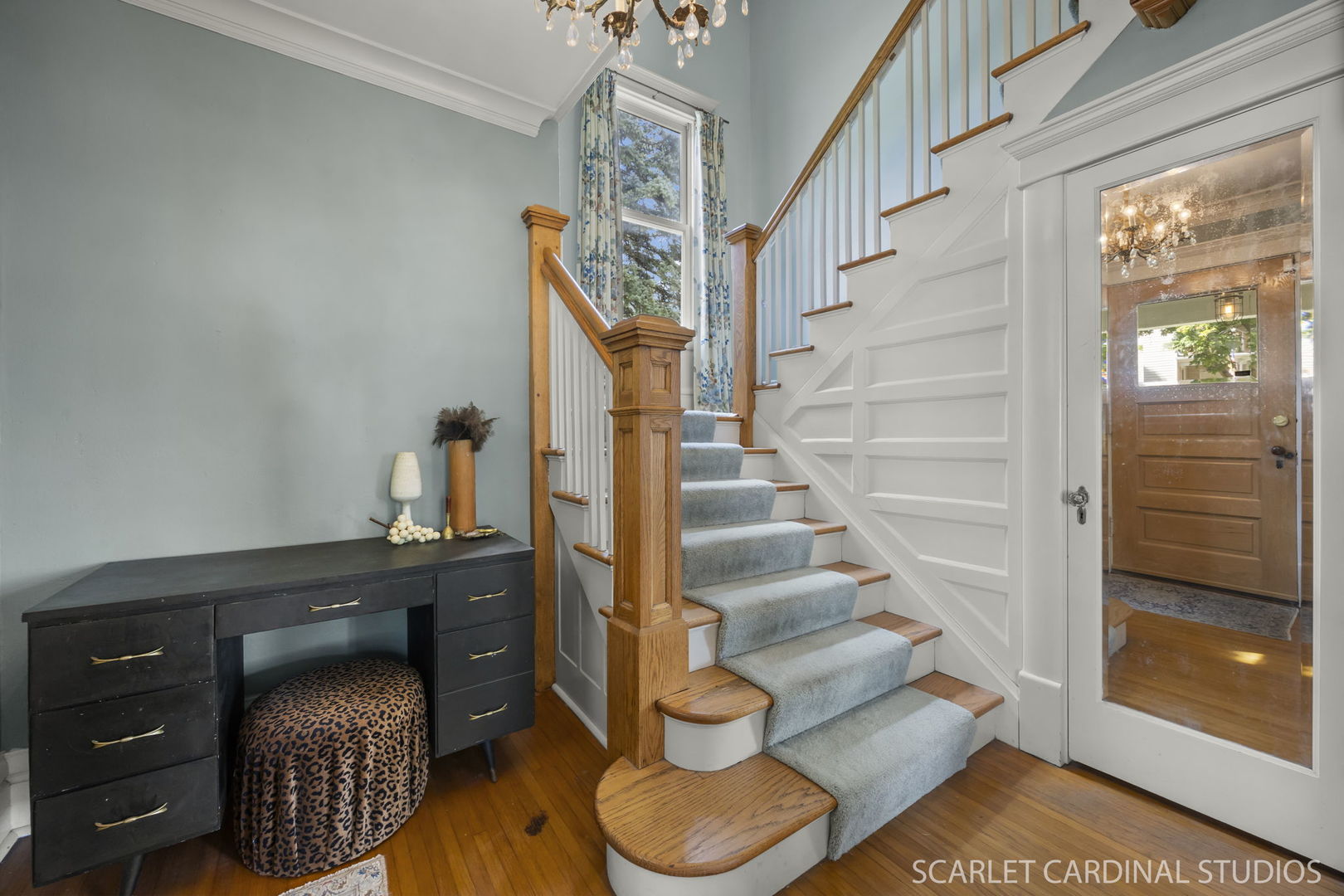 221 E Shannon Street E