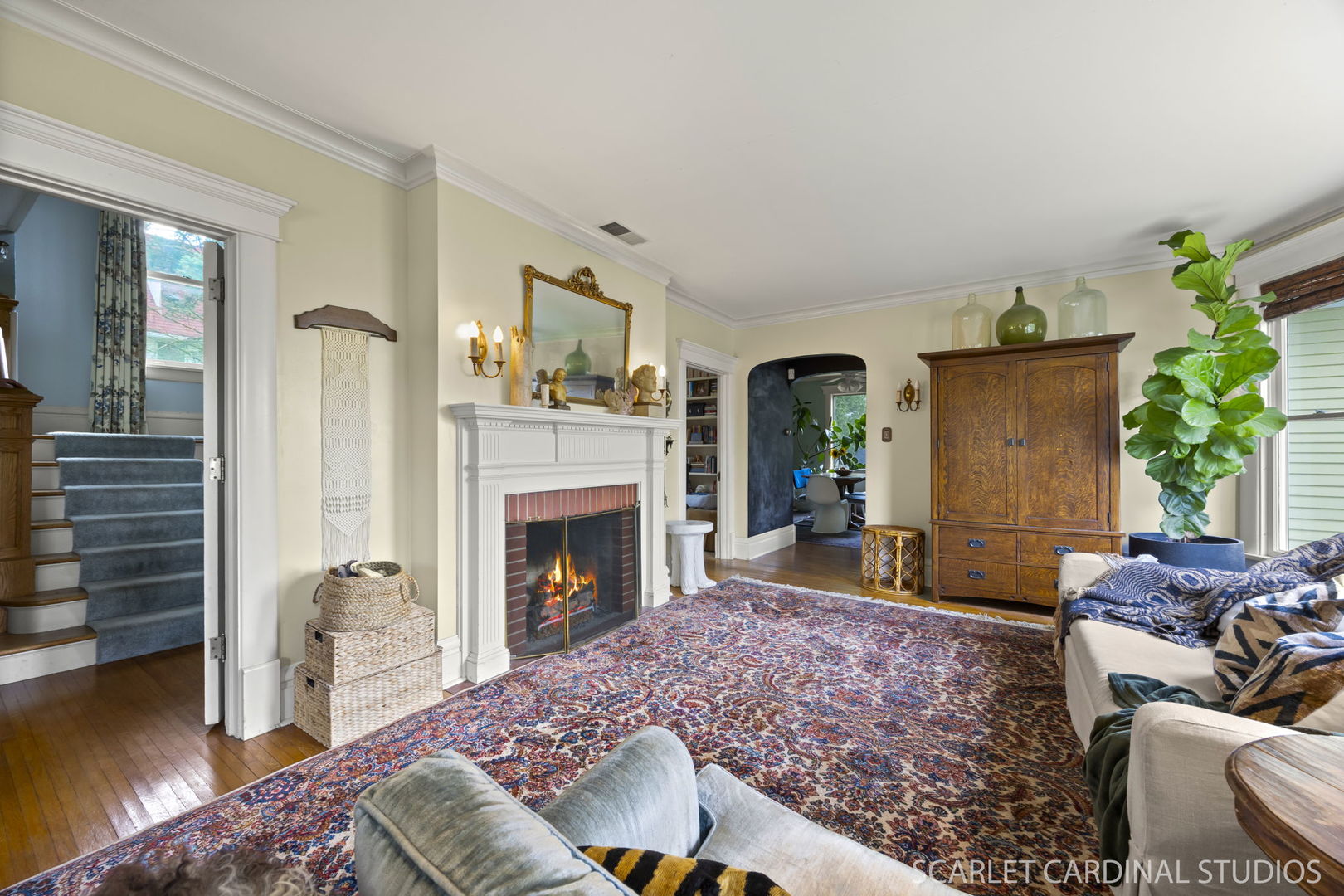 221 E Shannon Street E