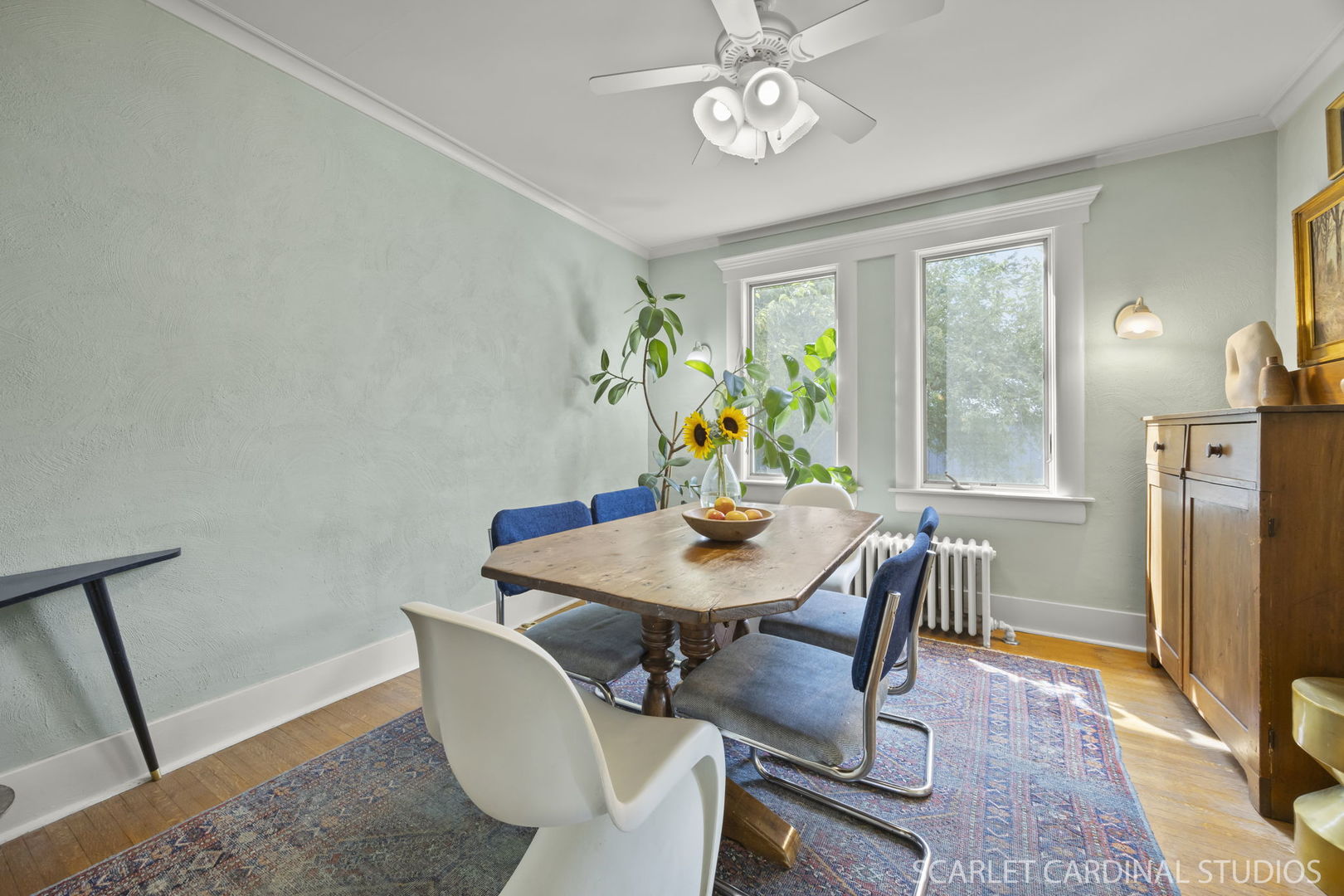 221 E Shannon Street E