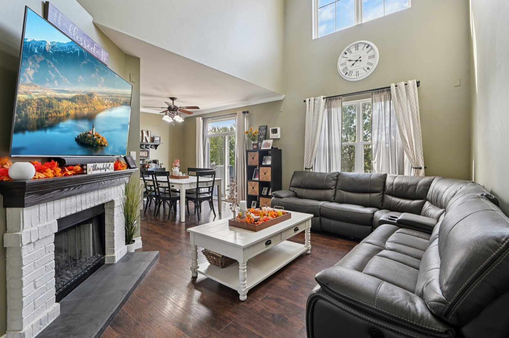 239 GRAND RIDGE Road
