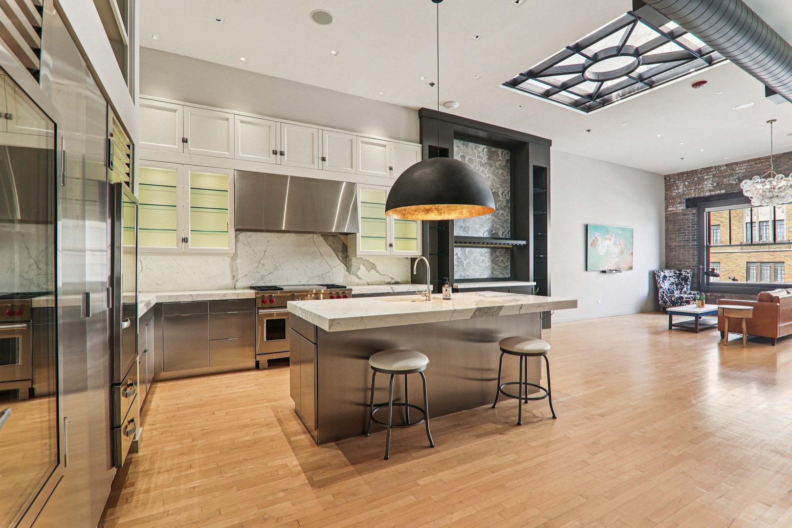 107 W Main Street Unit: 2