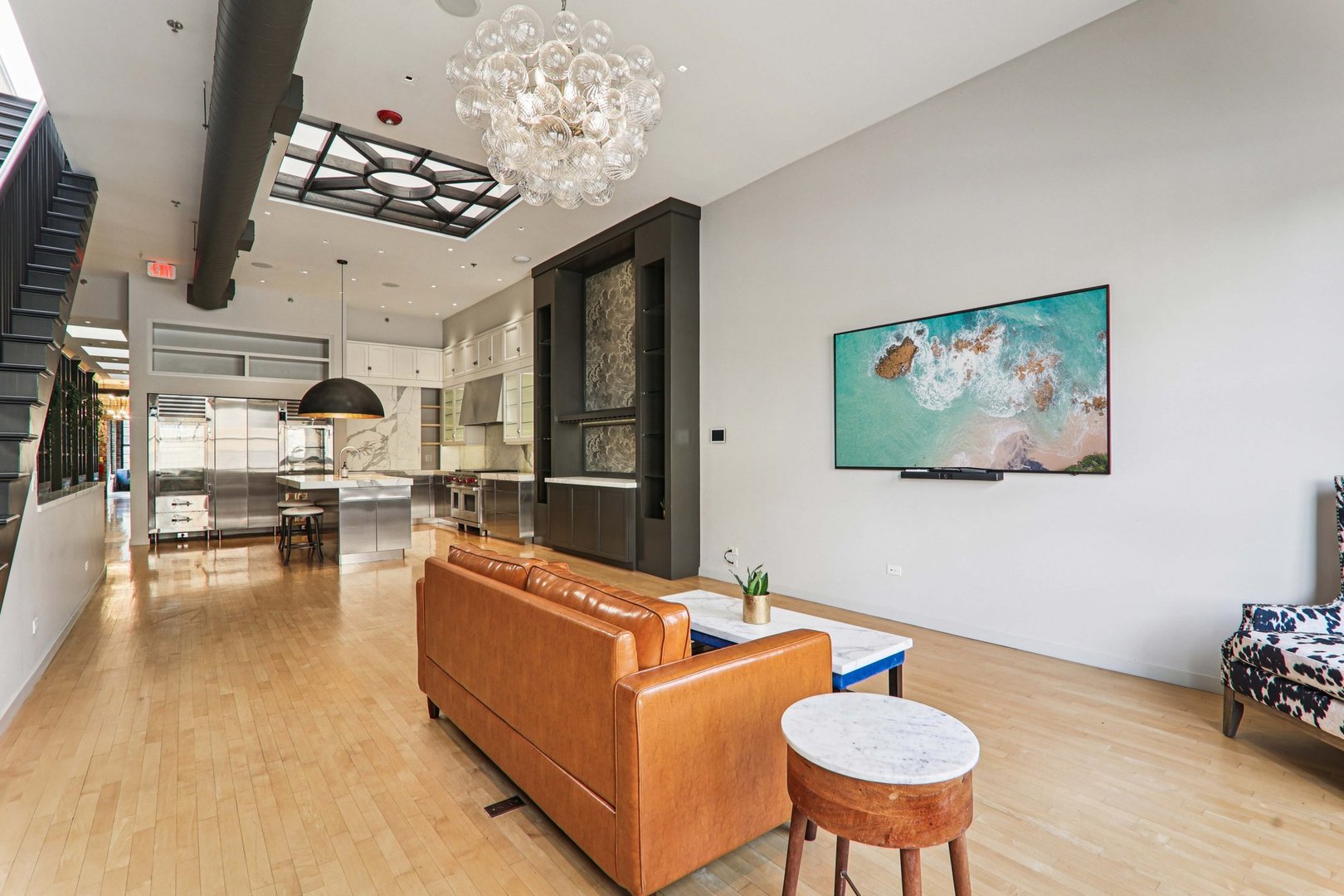 107 W Main Street Unit: 2