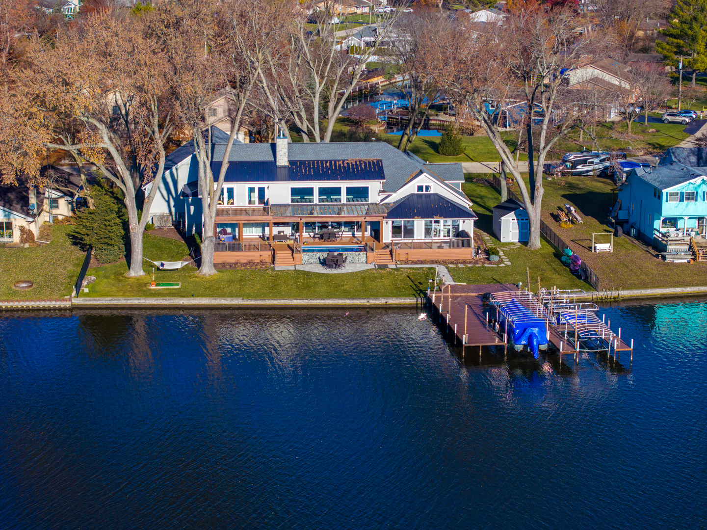 2323 W Fairview Avenue