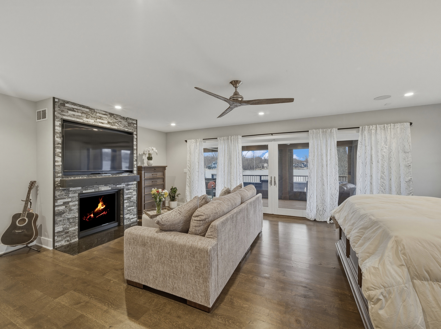 2323 W Fairview Avenue