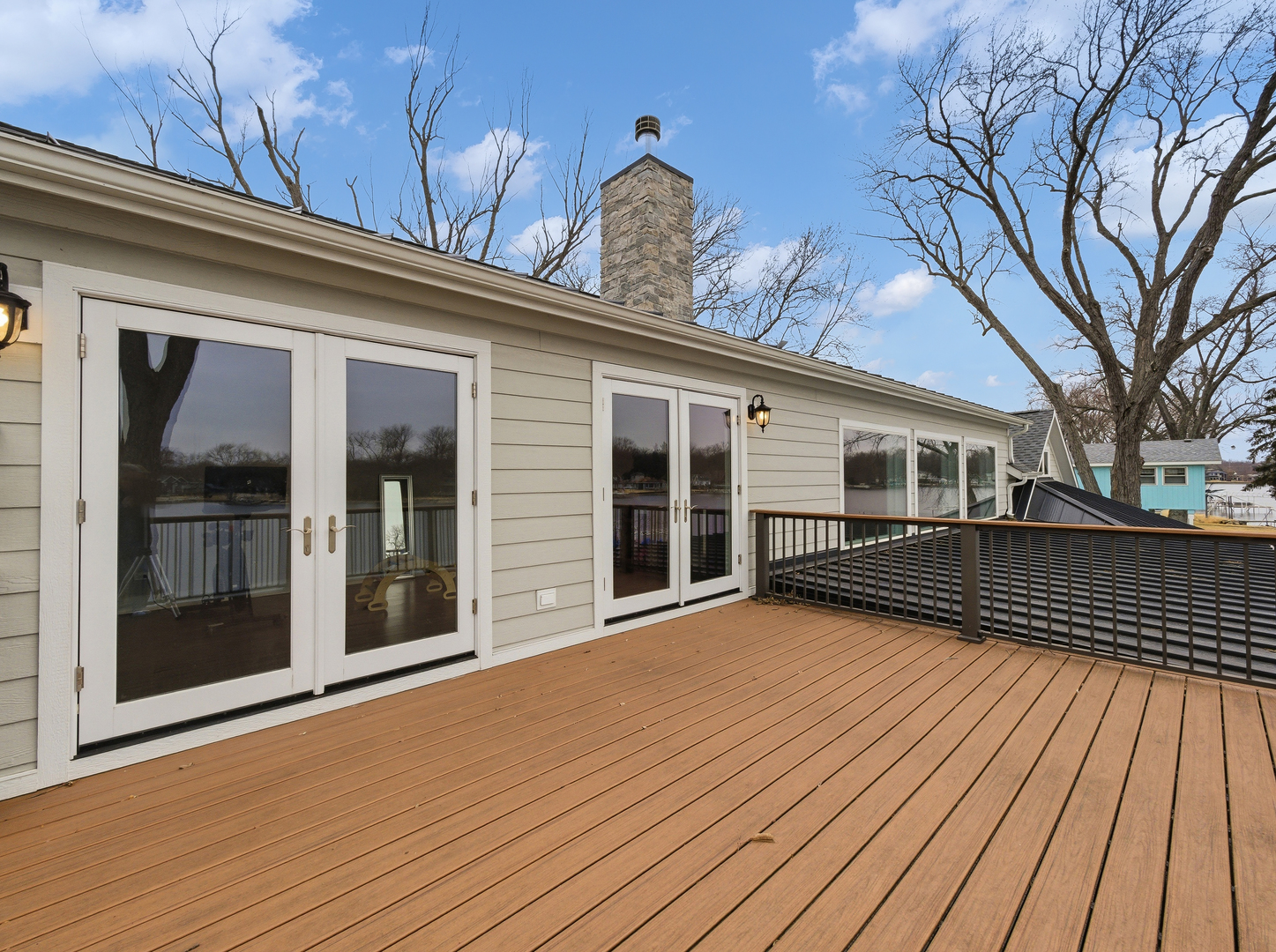 2323 W Fairview Avenue