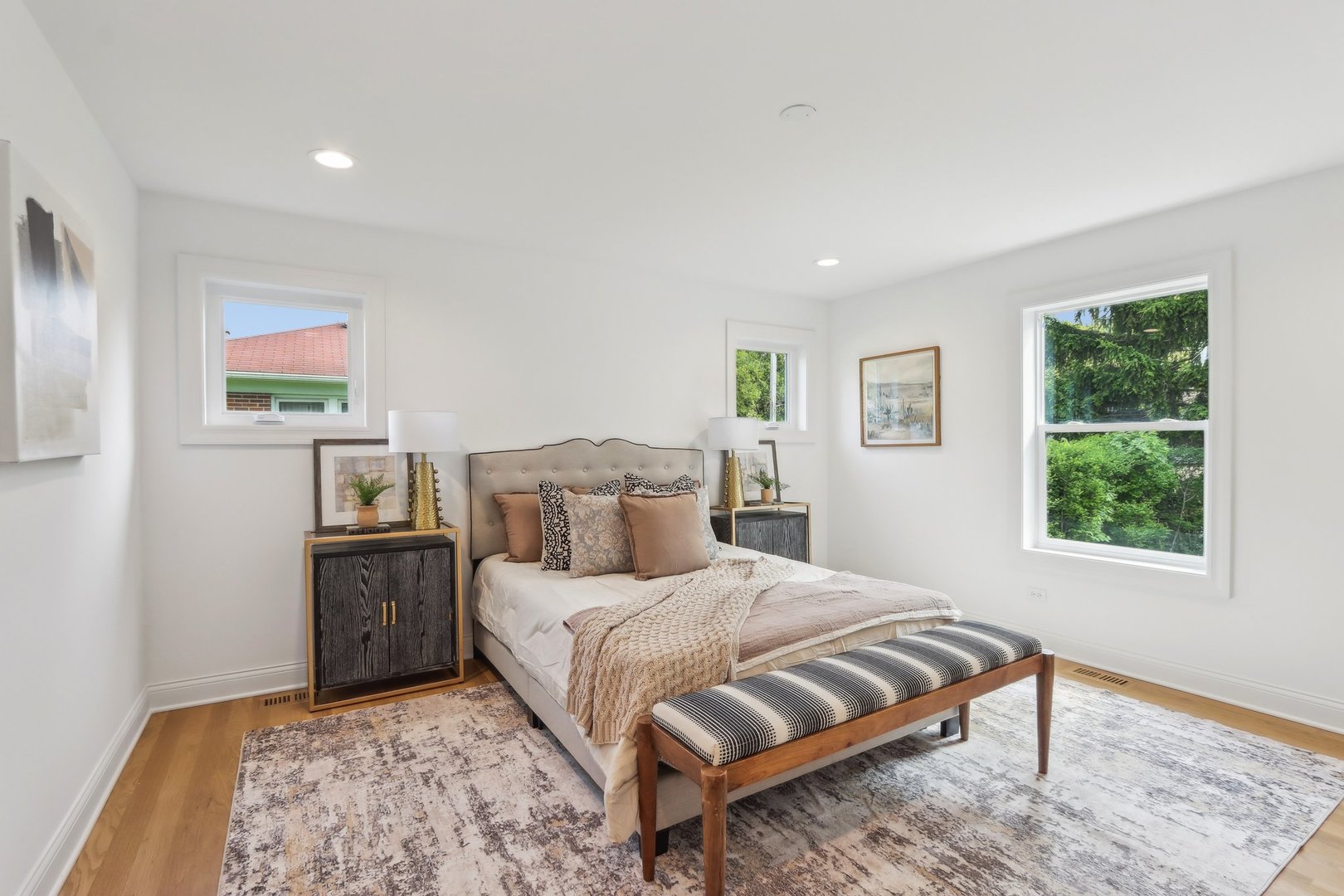 629 N Lincoln Avenue