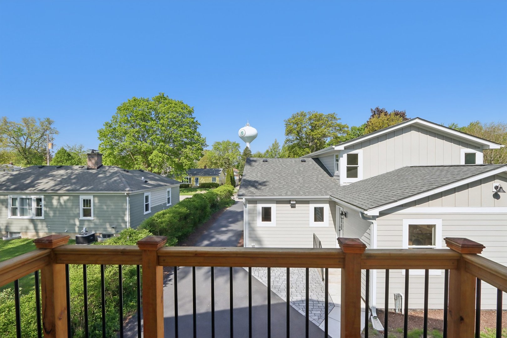 629 N Lincoln Avenue