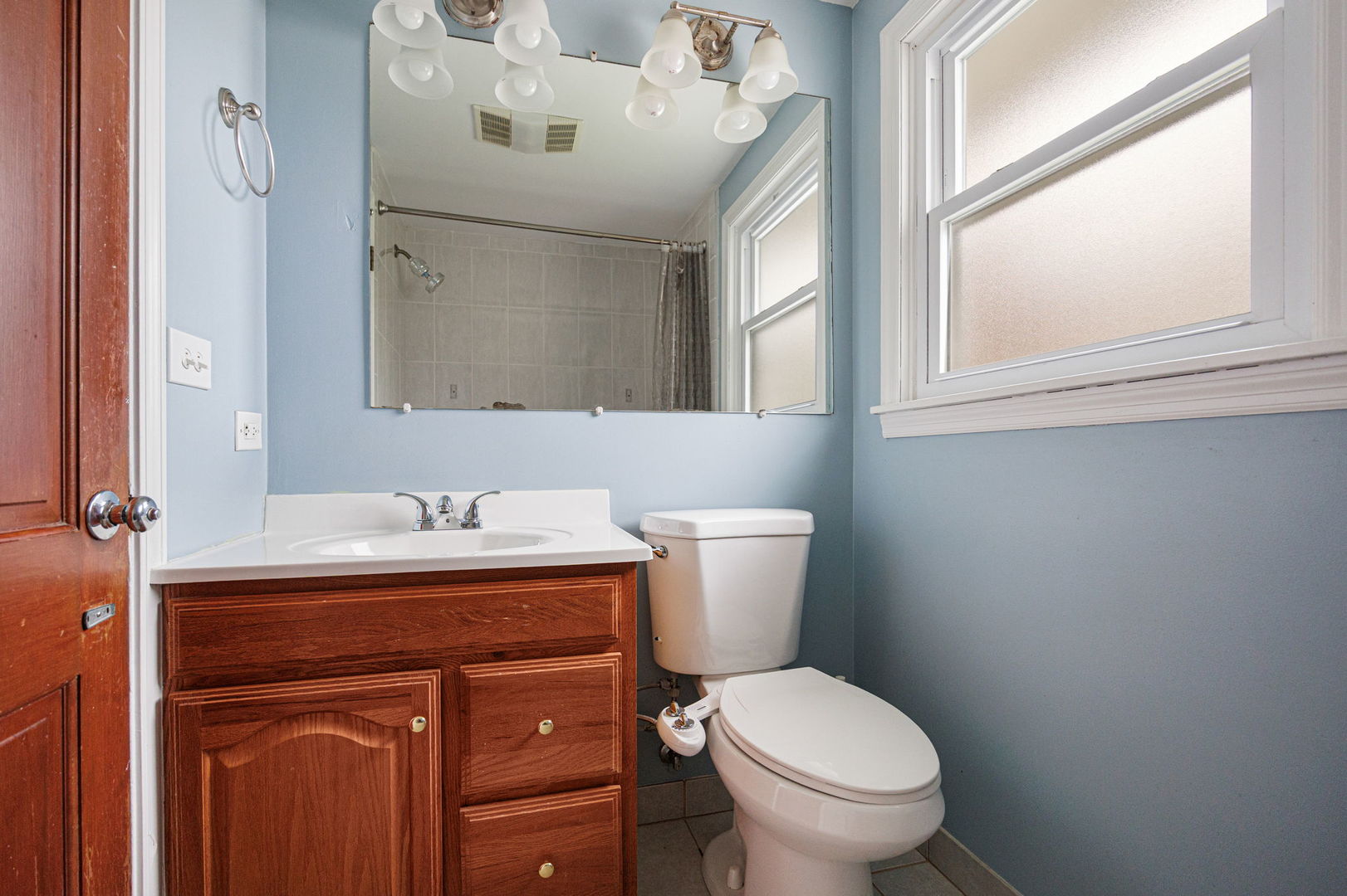 381 S Berkley Avenue