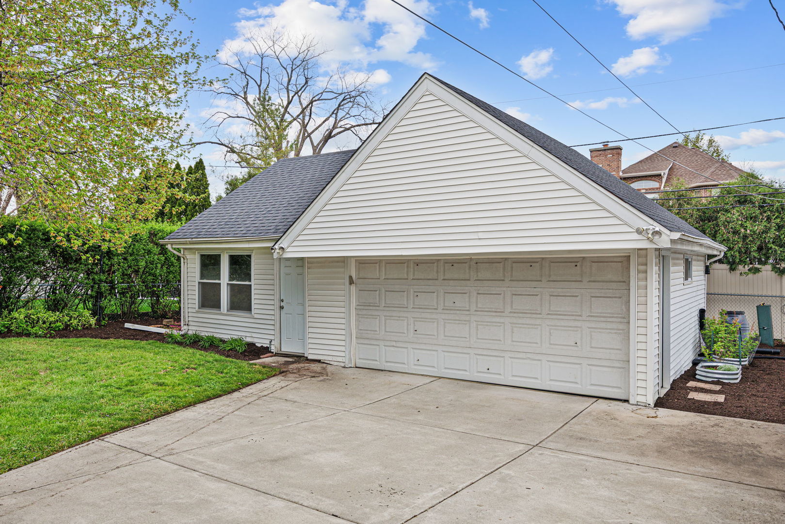 381 S Berkley Avenue