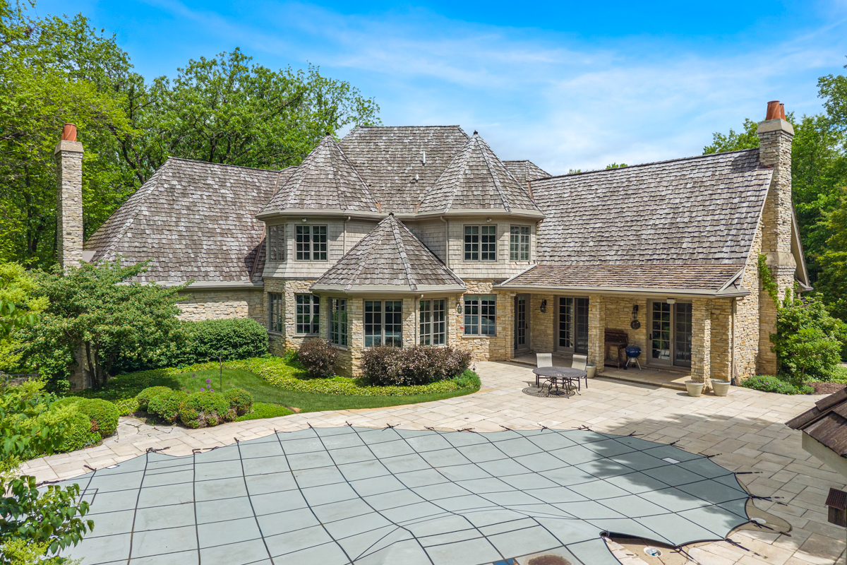 33W551 Hub Road