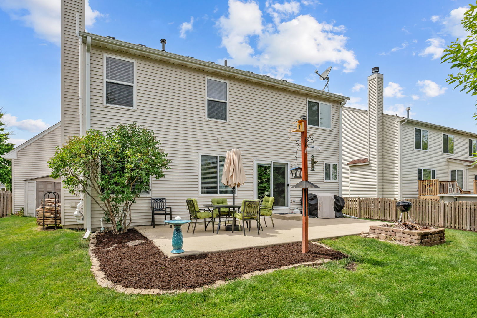 1832 Stirling Lane