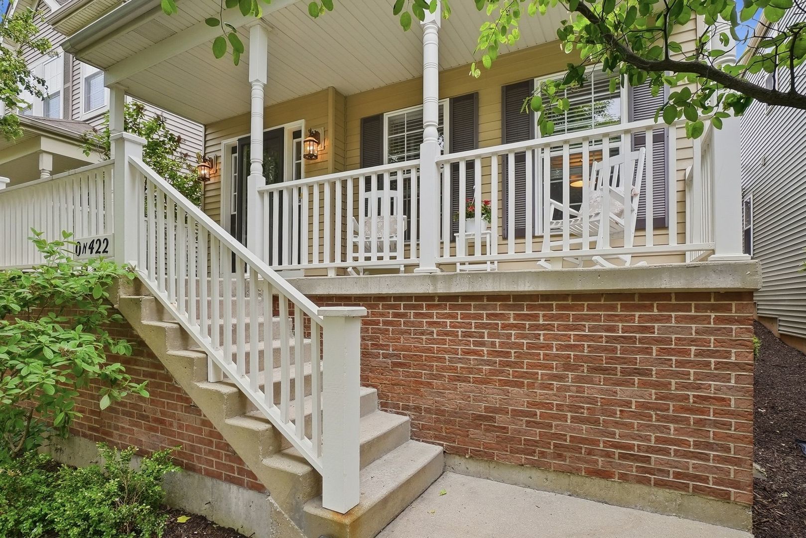 0N422 TAYLOR Drive