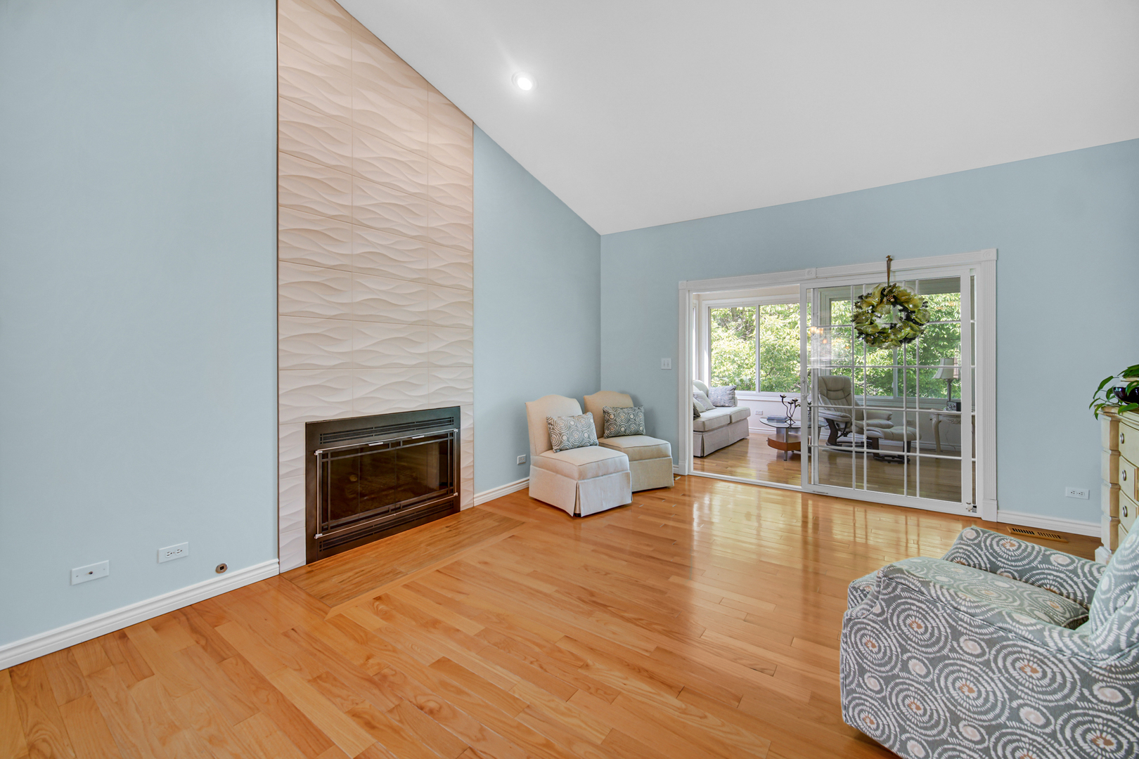 720 Viewpointe Drive