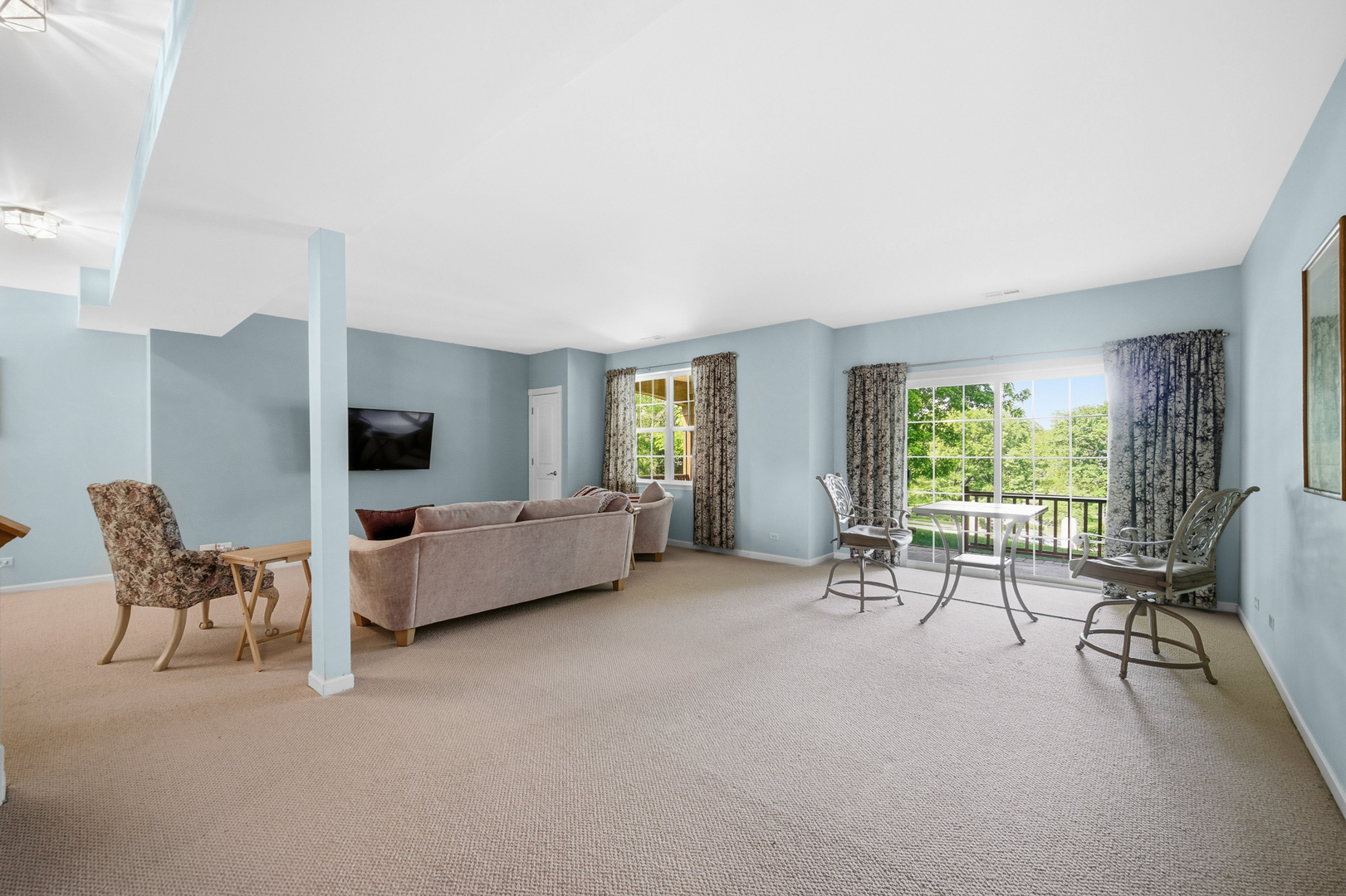 720 Viewpointe Drive