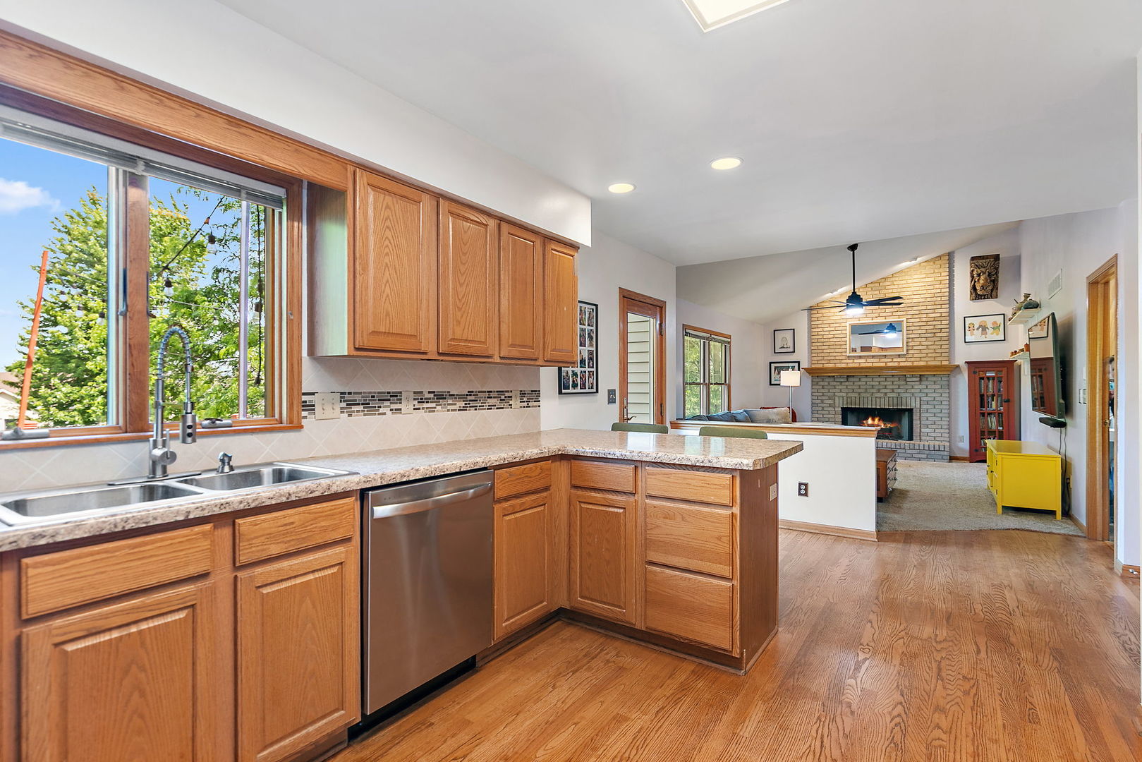 924 S Locust Street