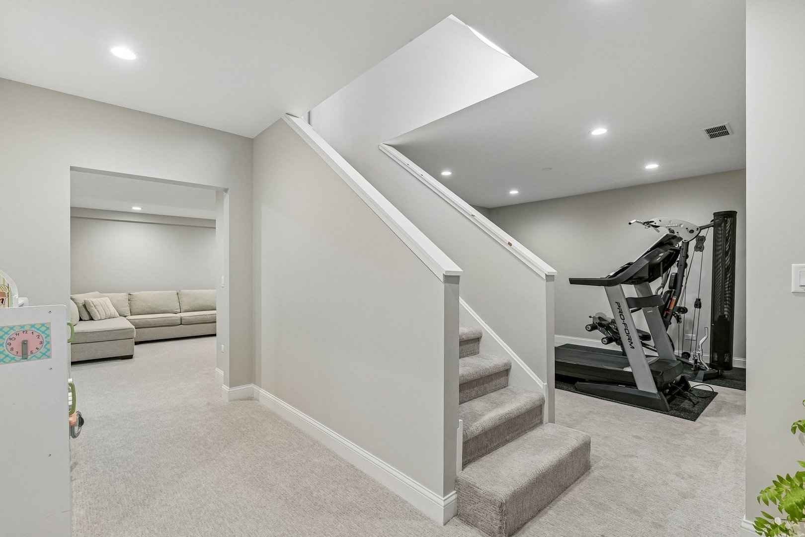 5N619 Farrier Point Lane