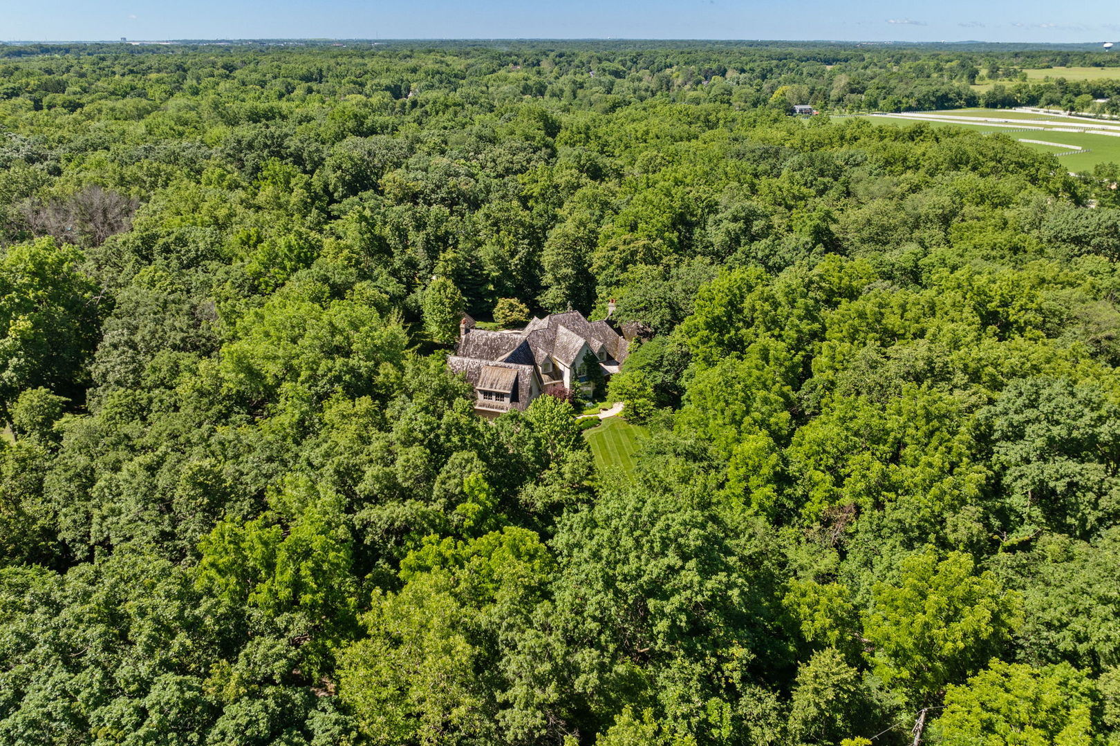 33W551 Hub Road