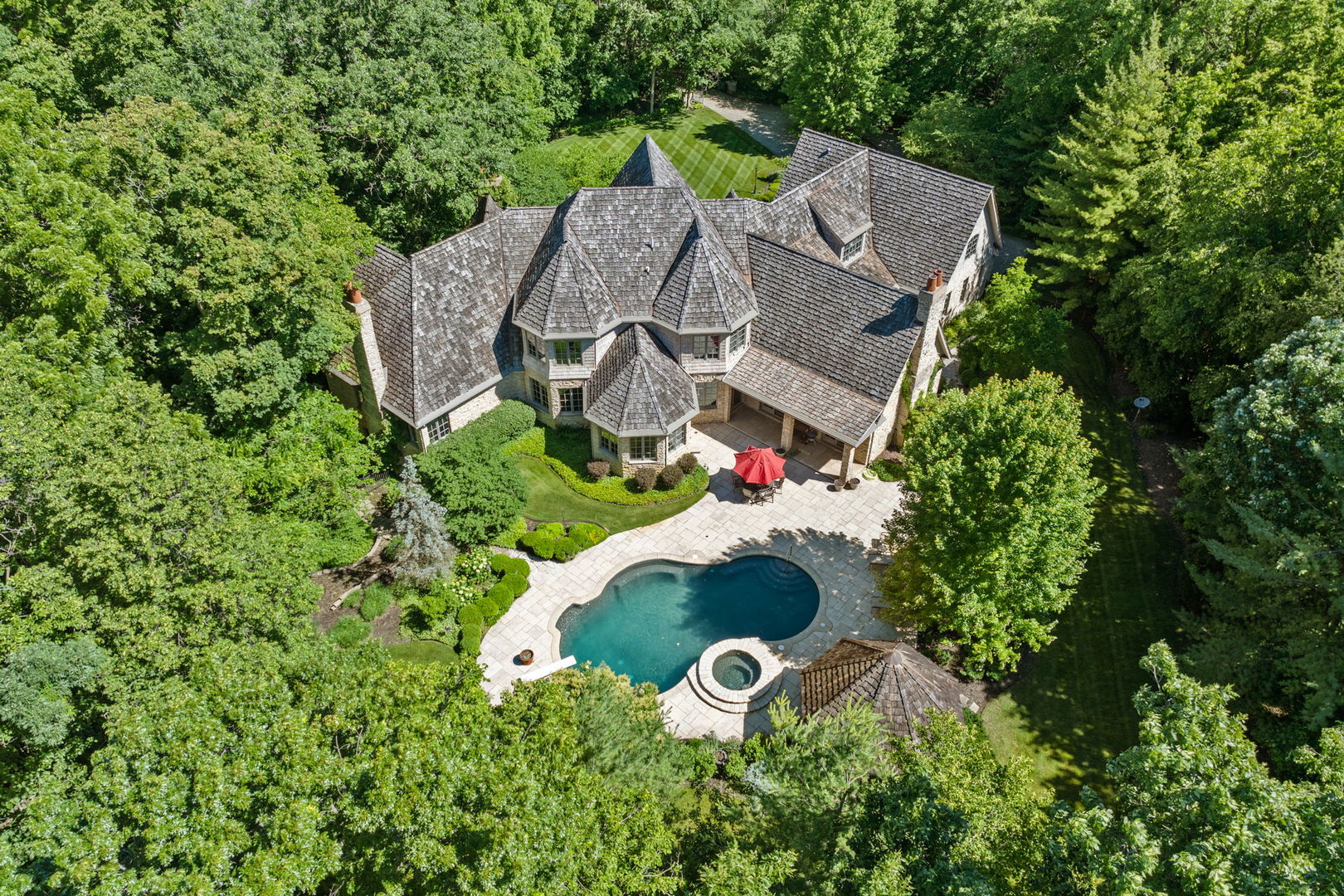33W551 Hub Road