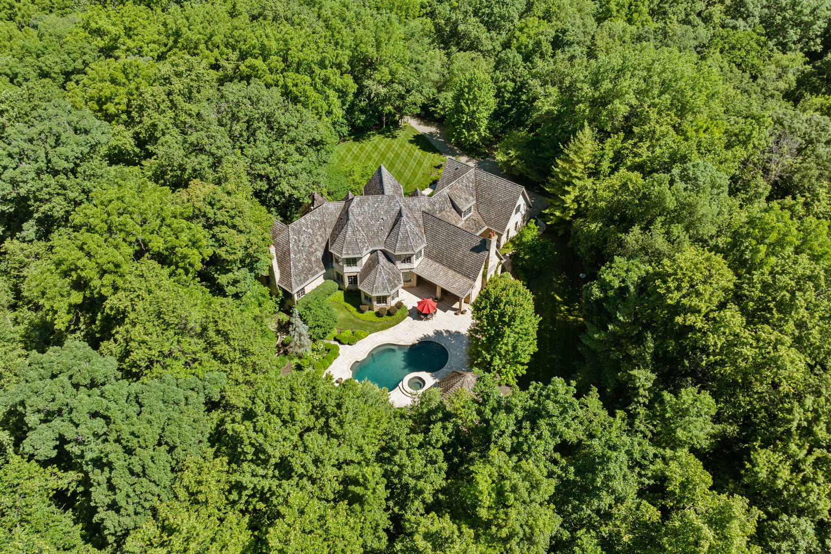 33W551 Hub Road