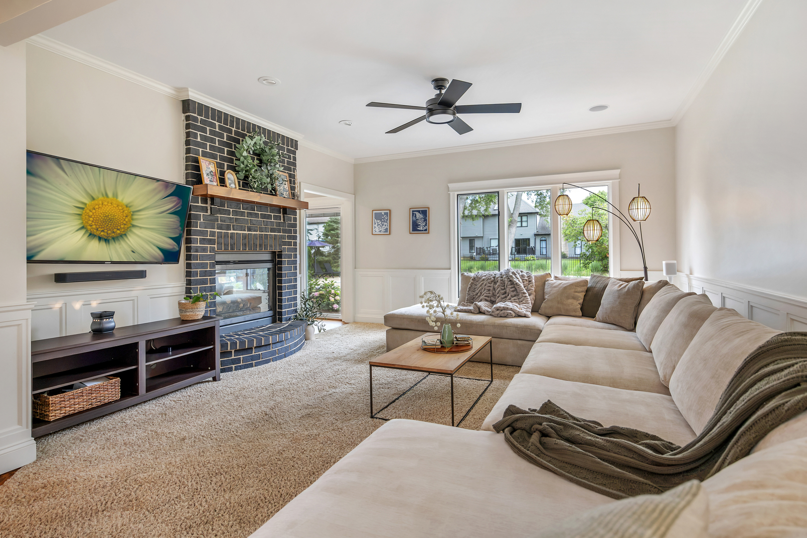 811 E Main Street