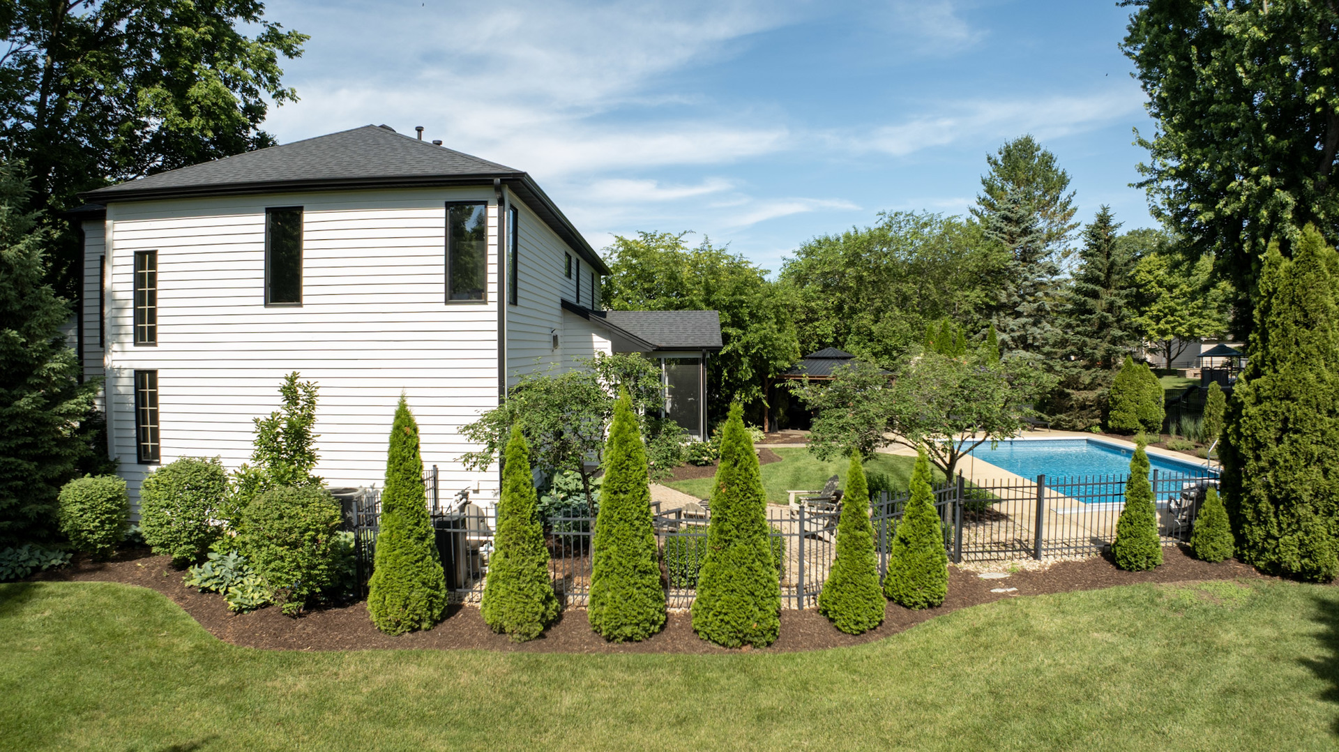 811 E Main Street