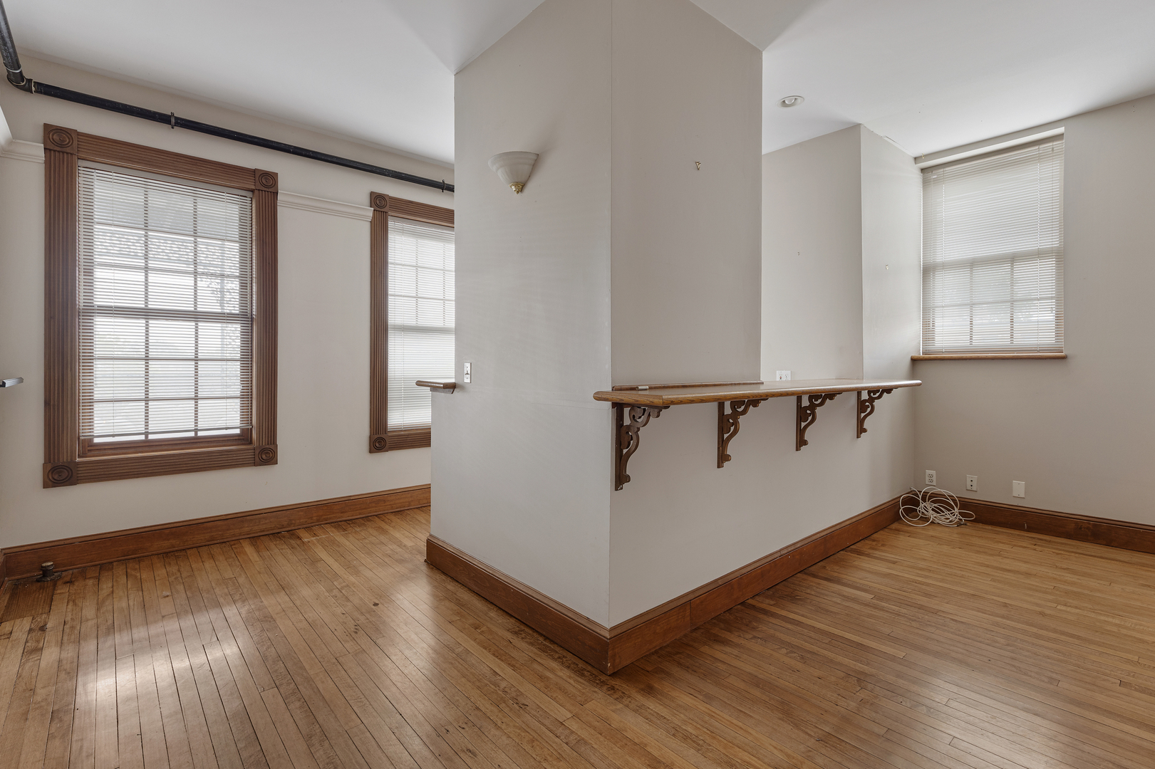 222 W Main Street Unit: A
