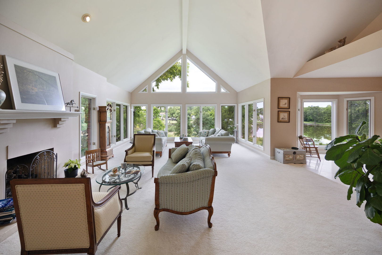 1240 Willowgate Lane