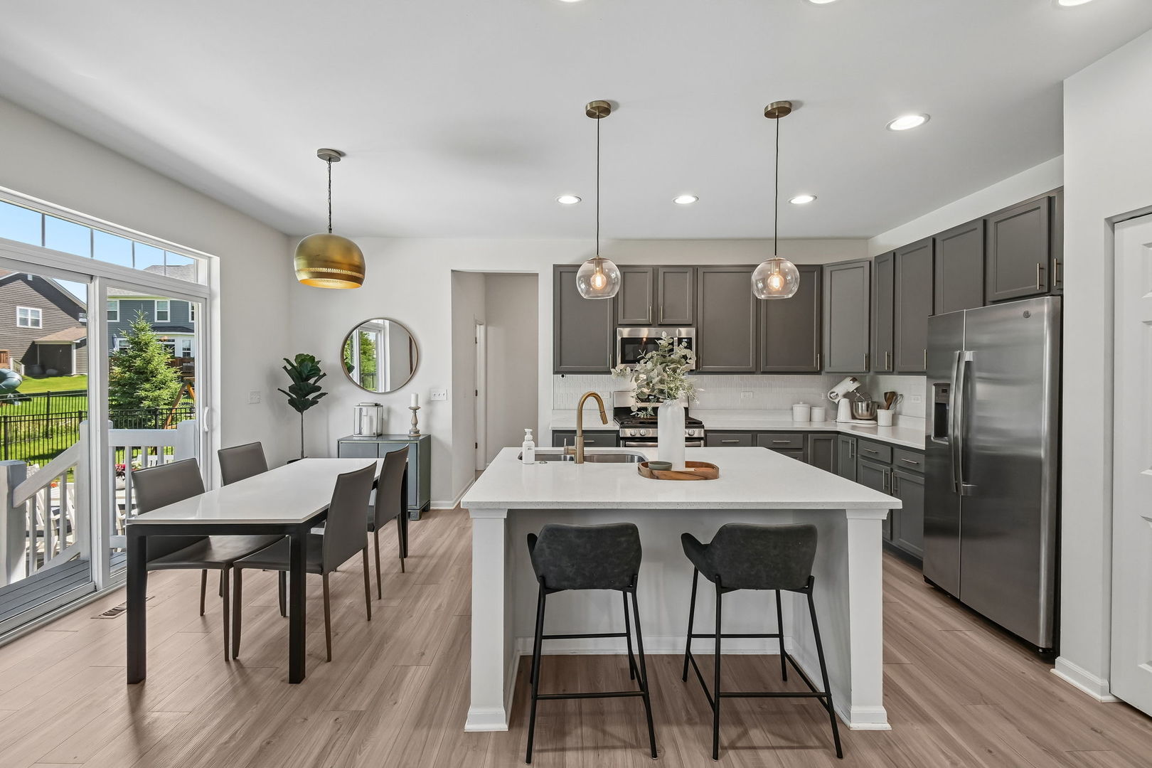 16256 W Wirestem Drive