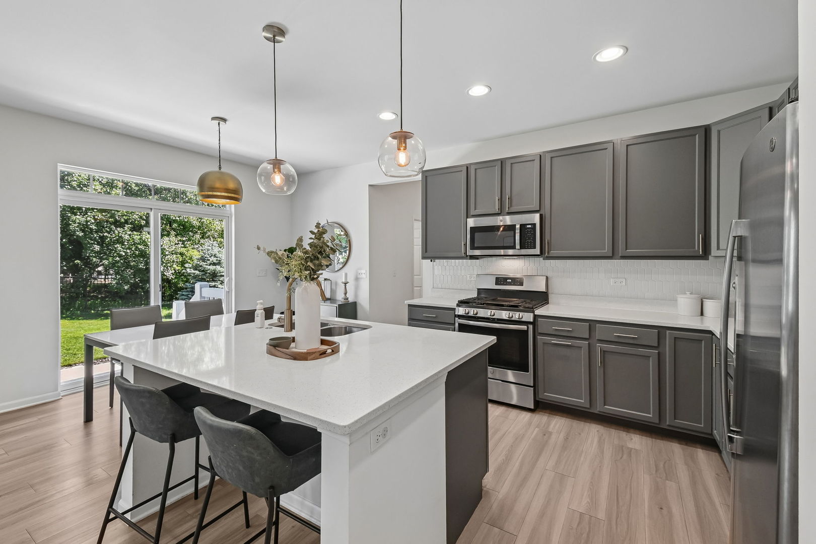 16256 W Wirestem Drive