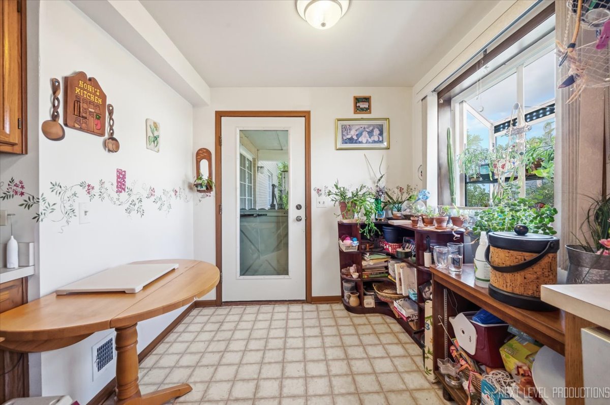 457 Valley Drive Unit: 202