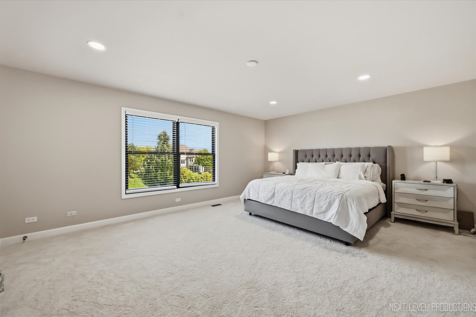 4070 Meadow View Drive