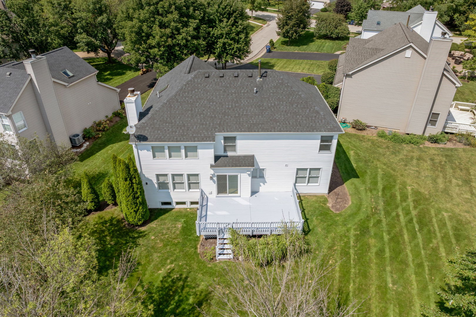 39W197 Acres Place