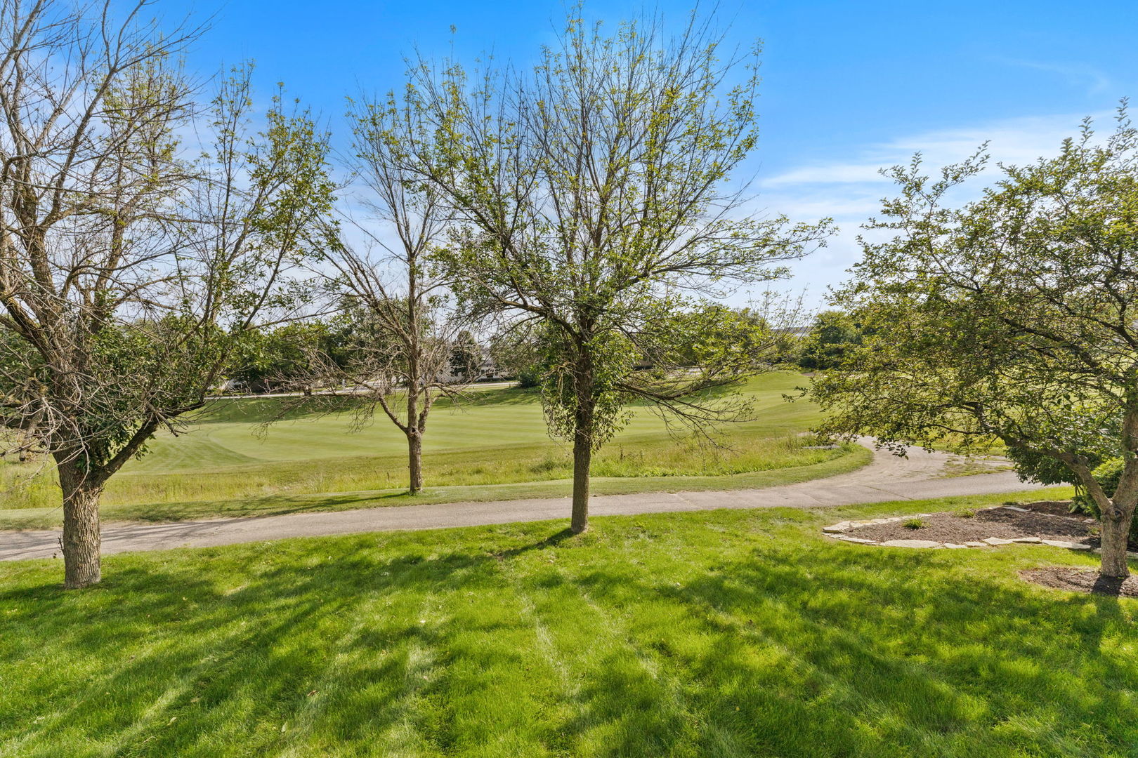 39W197 Acres Place