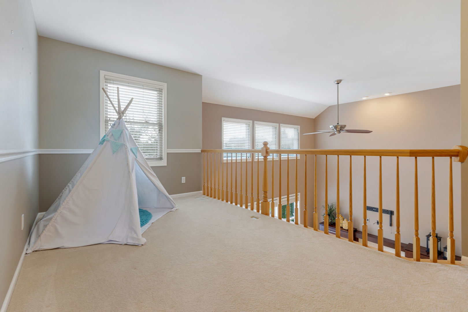 39W197 Acres Place