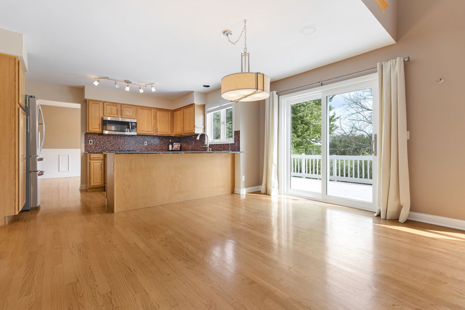 39W197 Acres Place